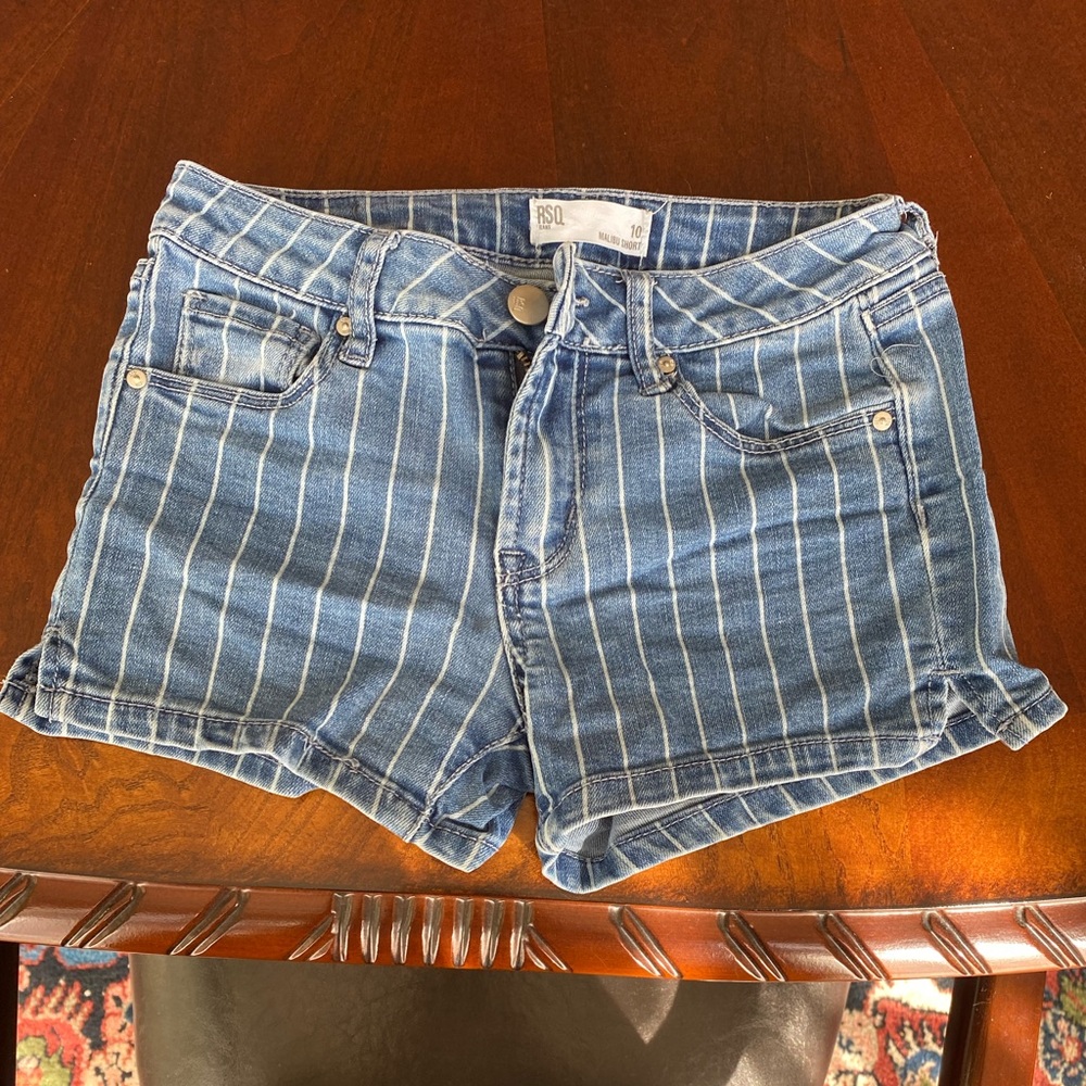 Tilly’s (rsq) girls striped jean shorts